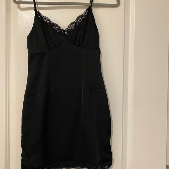 PRINCESS POLLY NWT maple mae lace mini dress - Picture 2 of 4